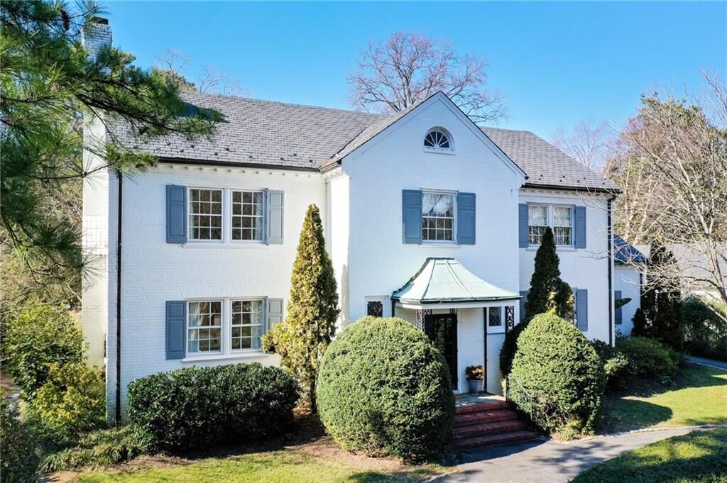 4) $1,695,000